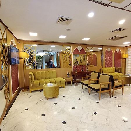 Hotel One Karachi Esterno foto