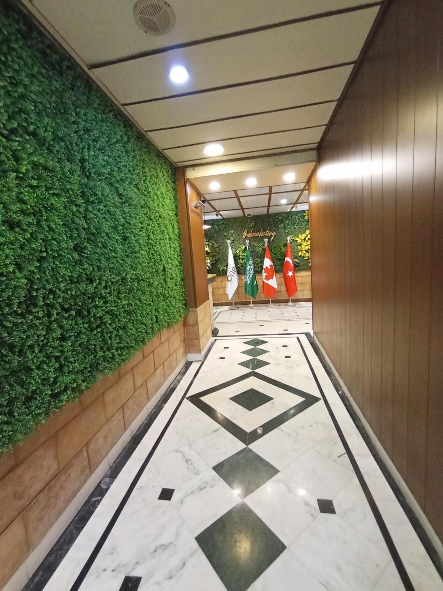 Hotel One Karachi Esterno foto